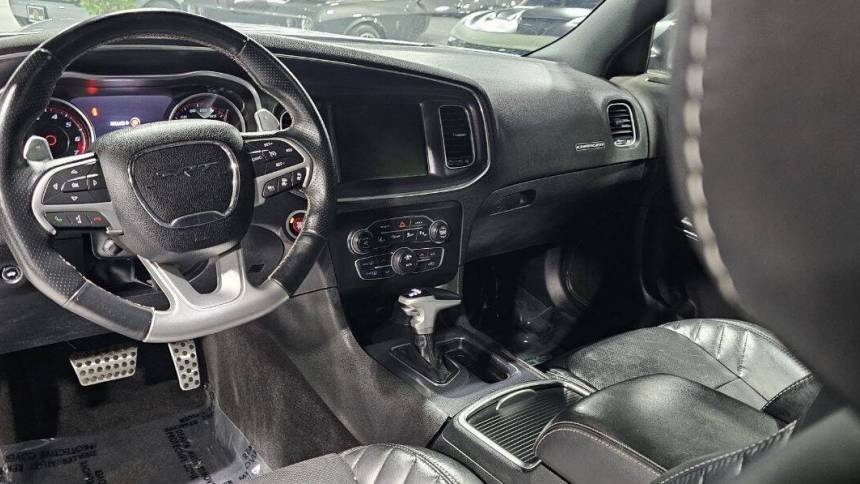 2016 dodge charger srt 392