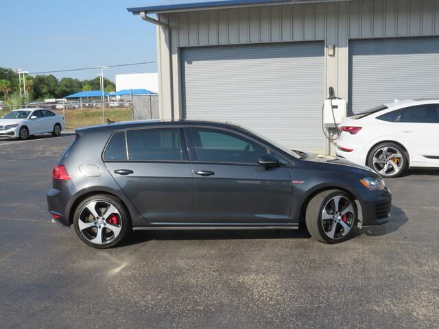 2017 volkswagen golf gti se 4-door