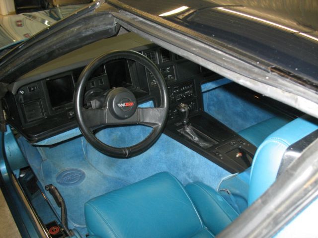 1987 corvette metallic blue hatchback coupe 5.7l l98 4+3 manual transmission