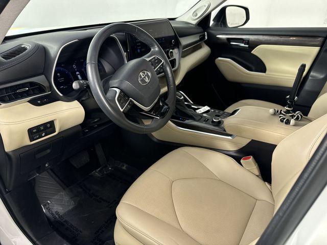 2023 toyota highlander limited