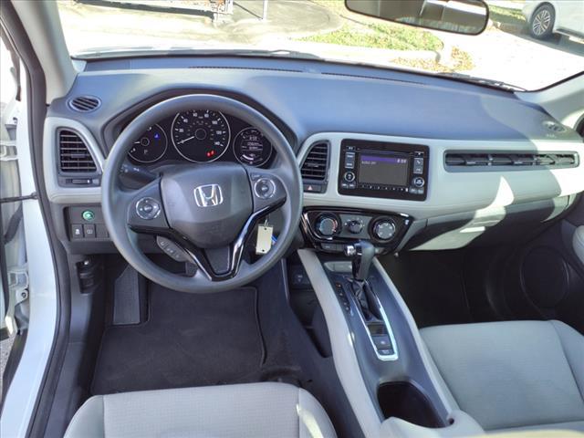 2022 honda hr-v lx