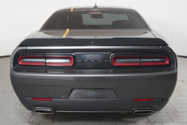 2022 dodge challenger gt