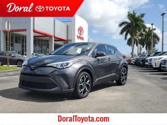 2022 toyota c-hr xle