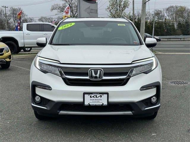 2019 honda pilot touring 8-passenger in copiague, new york