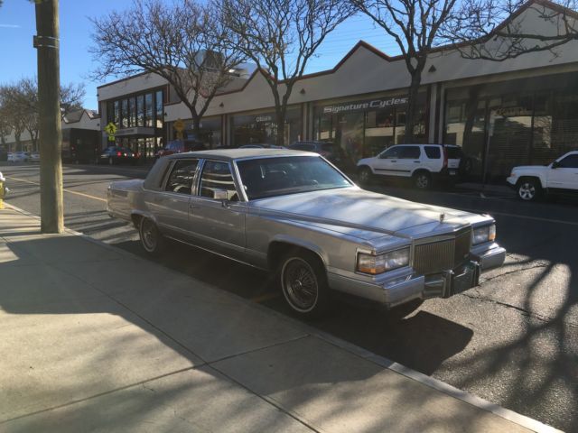 1992 cadillac fleetwood brougham, all original, runs and drives excellently!