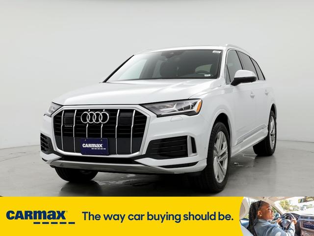 2022 audi q7 premium plus