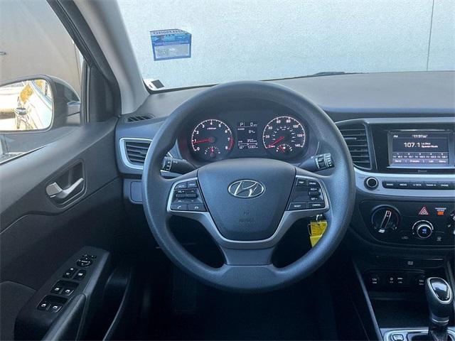 2021 hyundai accent se
