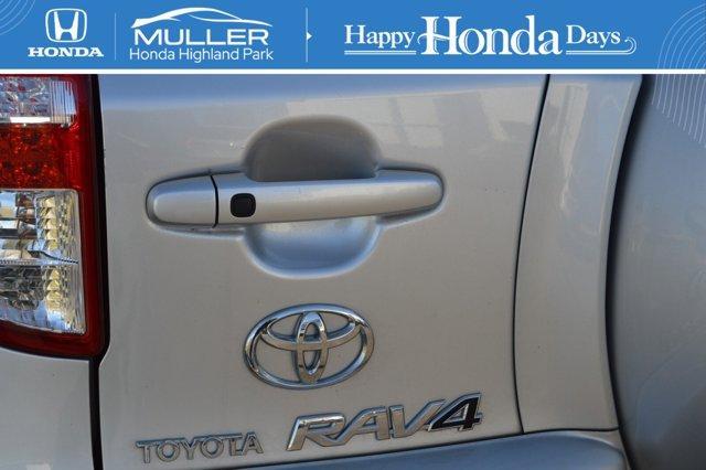 2010 toyota rav4 limited