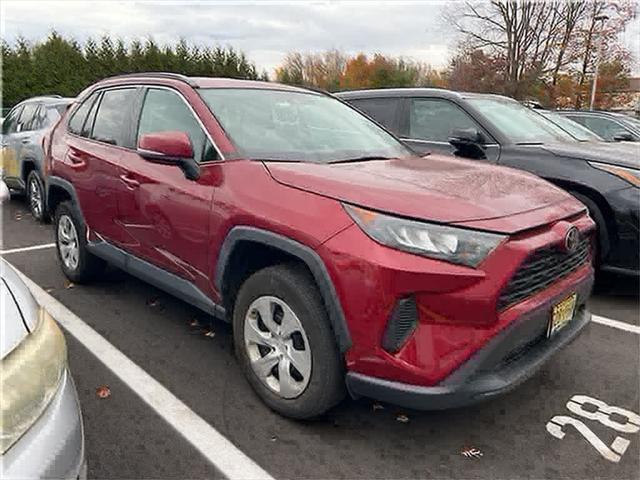 2021 toyota rav4 le