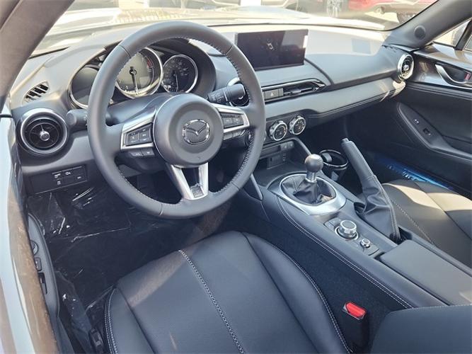 new 2024 mazda mx-5 miata rf grand touring