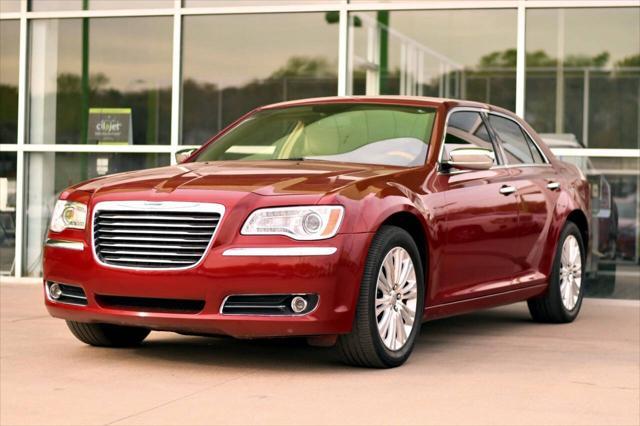 2014 chrysler 300 s