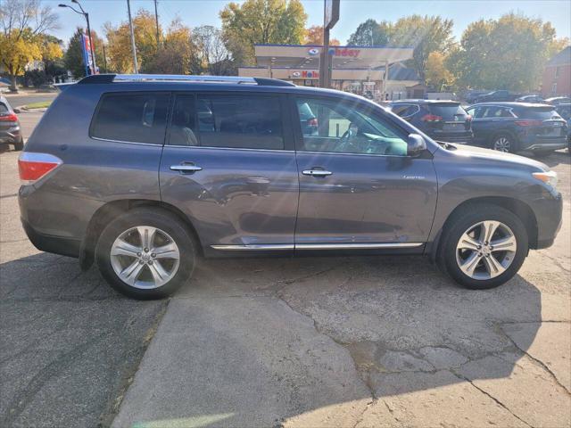 2013 toyota highlander limited