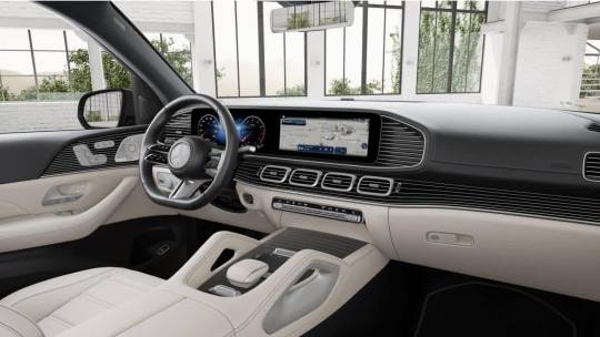 2025 Mercedes-Benz GLS
