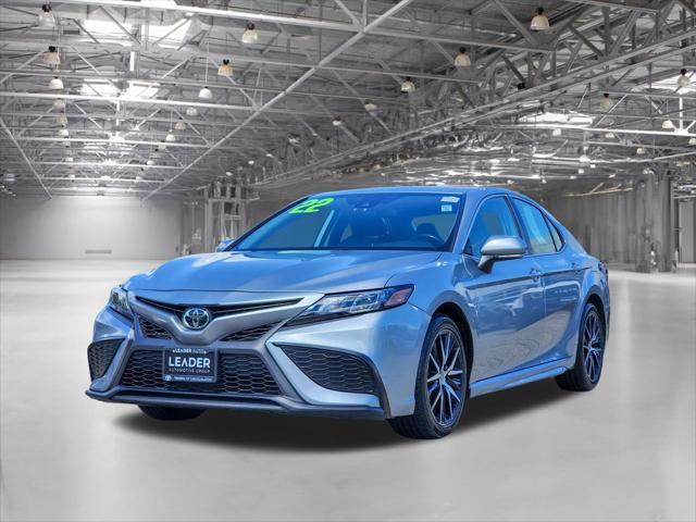 2022 toyota camry se