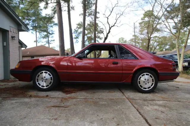 1985 1/2 ford mustang svo 2.3l turbo 2a