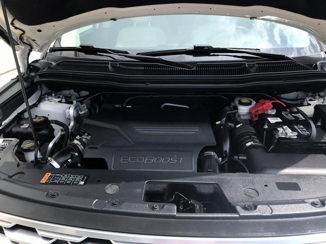 2019 ford explorer platinum
