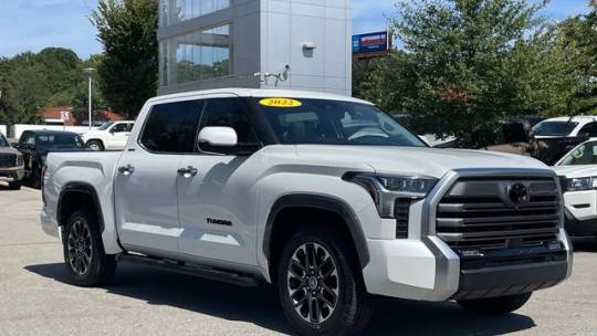 2022 toyota tundra limited