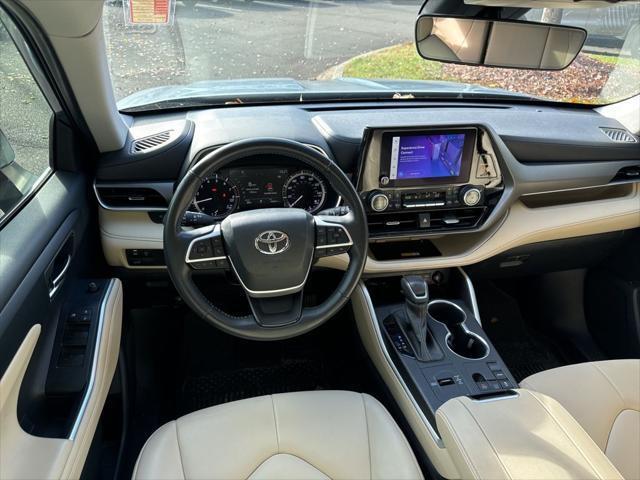 2023 toyota highlander xle