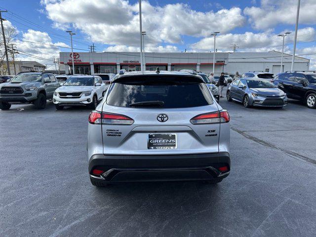 2024 toyota corolla hybrid se
