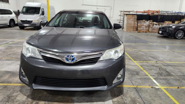 2012 toyota camry hybrid xle