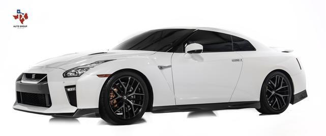 2017 nissan gt-r premium