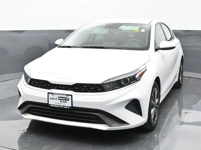 2022 kia forte lxs
