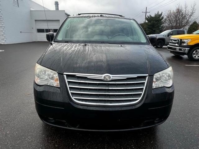 2008 chrysler town & country touring