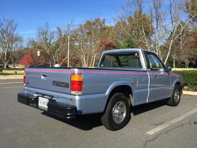 1990 mazda b2200 le5 pickup truck