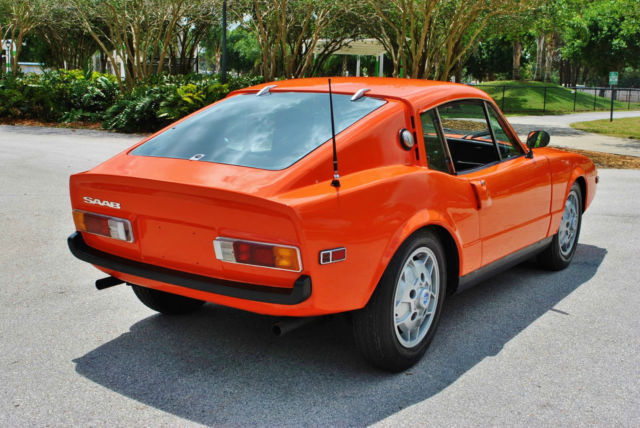 1972 saab sonnet iii simply gorgeous restoration 4-speed must see!