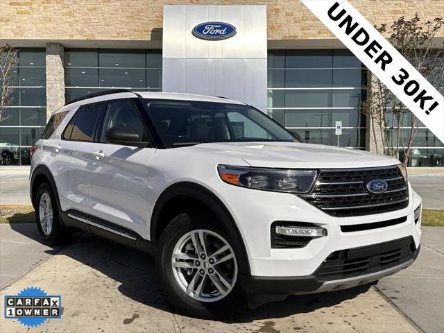 2023 ford explorer xlt