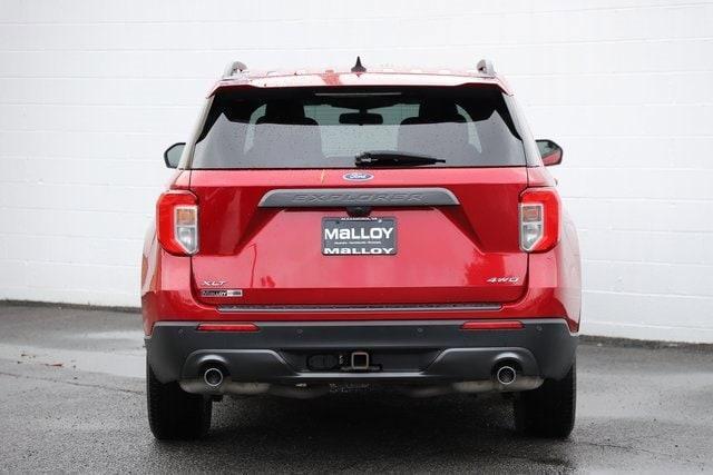 2021 ford explorer xlt