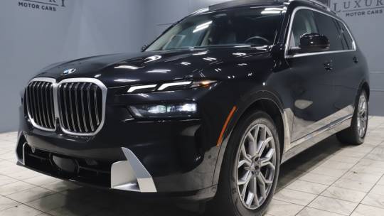 2023 BMW X7