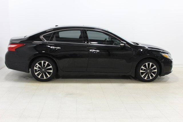 used 2017 nissan altima 2.5 sv sedan christiansburg, va 24073 for sale in christiansburg, virginia