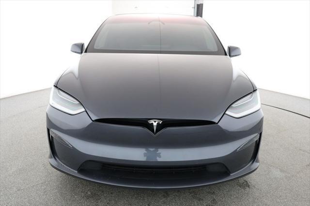 2022 tesla model x dual motor all-wheel drive