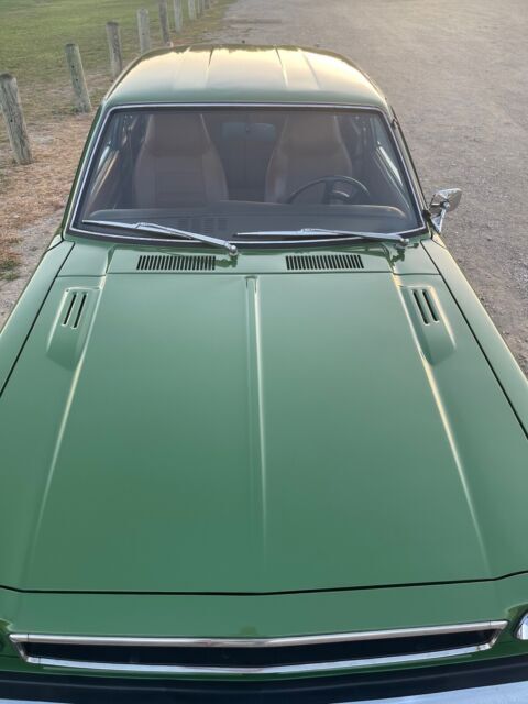 1976 toyota corona 1.6 liftback hatchback green rwd manual sr5