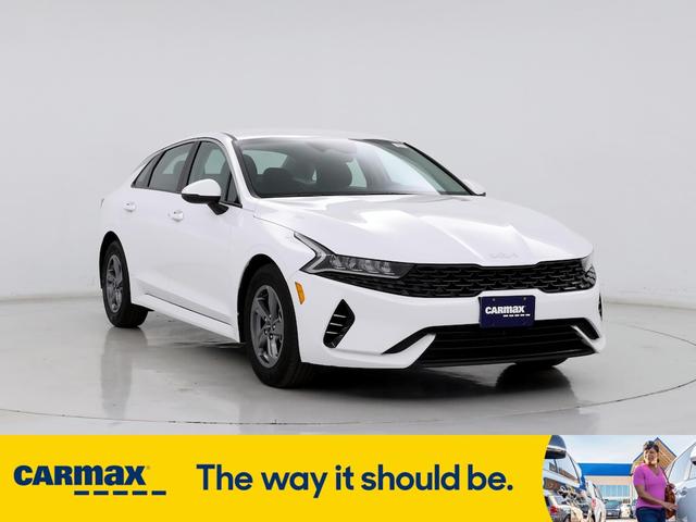 2023 kia k5 lxs