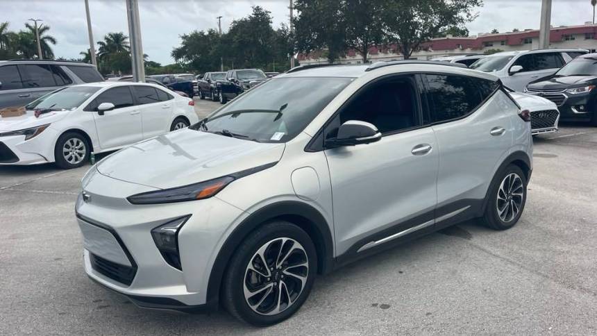 2022 chevrolet bolt euv premier