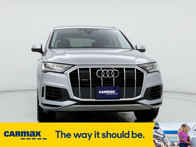 2023 audi q7 premium plus