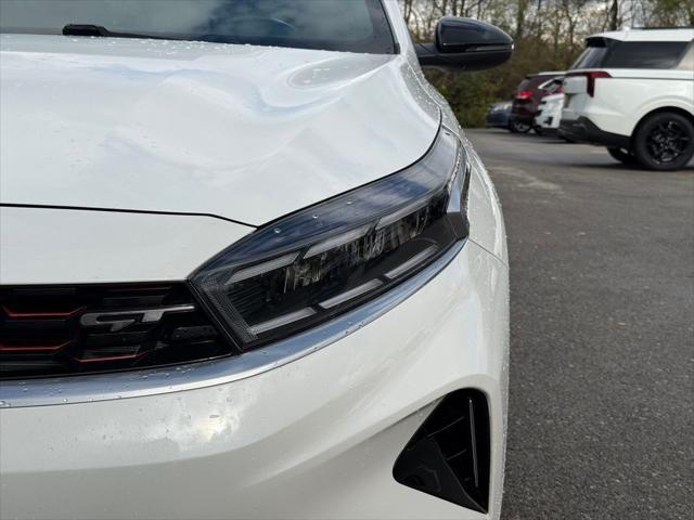 2022 kia forte gt
