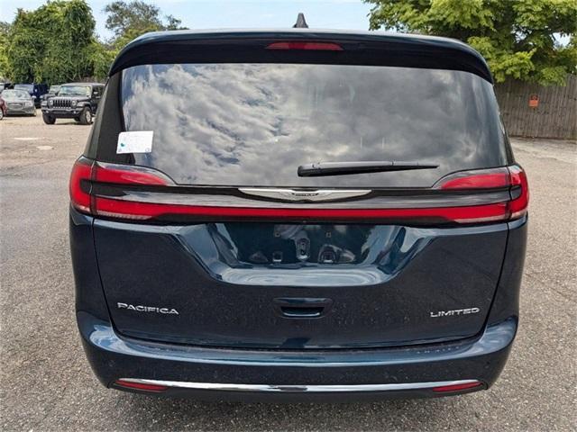 2024 chrysler pacifica limited