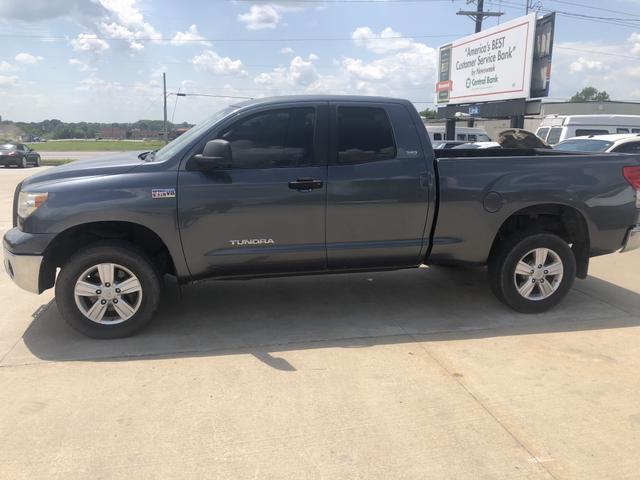 2008 toyota tundra sr5