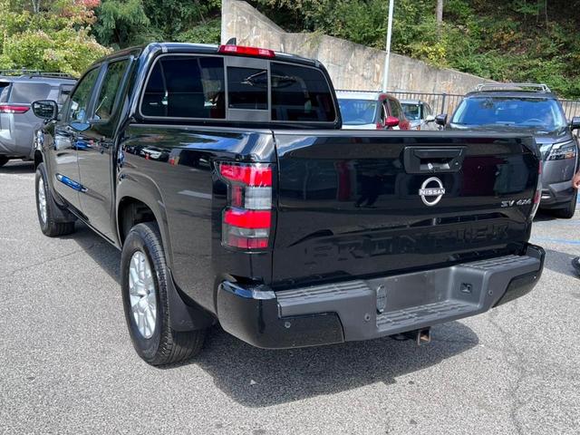 2022 nissan frontier sv