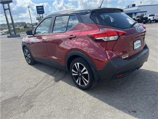 2020 Nissan Kicks sv