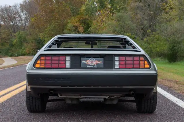 1981 delorean dmc-12, 879 actual miles, stored from new, manual trans, look!!!