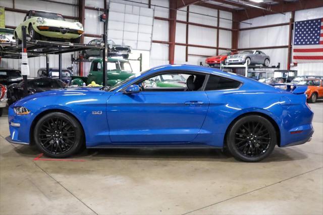 2019 ford mustang gt premium