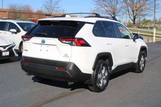 2022 toyota rav4 hybrid le
