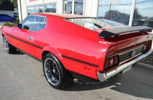 1973 ford mustang mach 1 fastback tribute