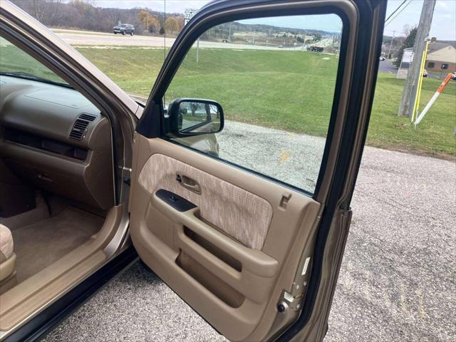2004 honda cr-v lx