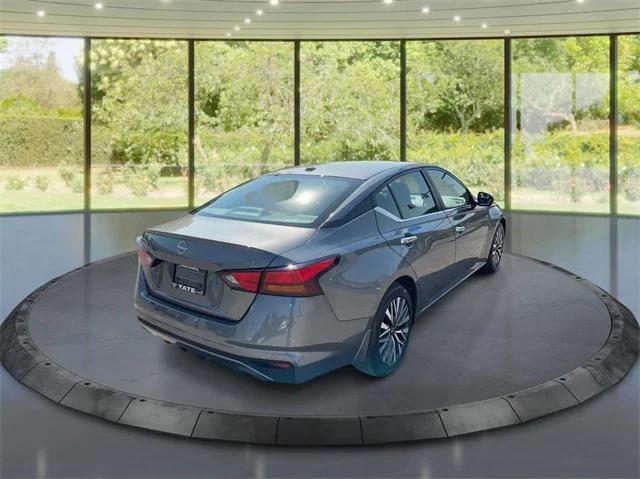 2023 nissan altima 2.5 sv