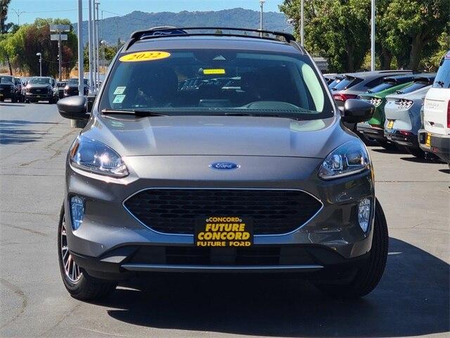 2022 ford escape sel